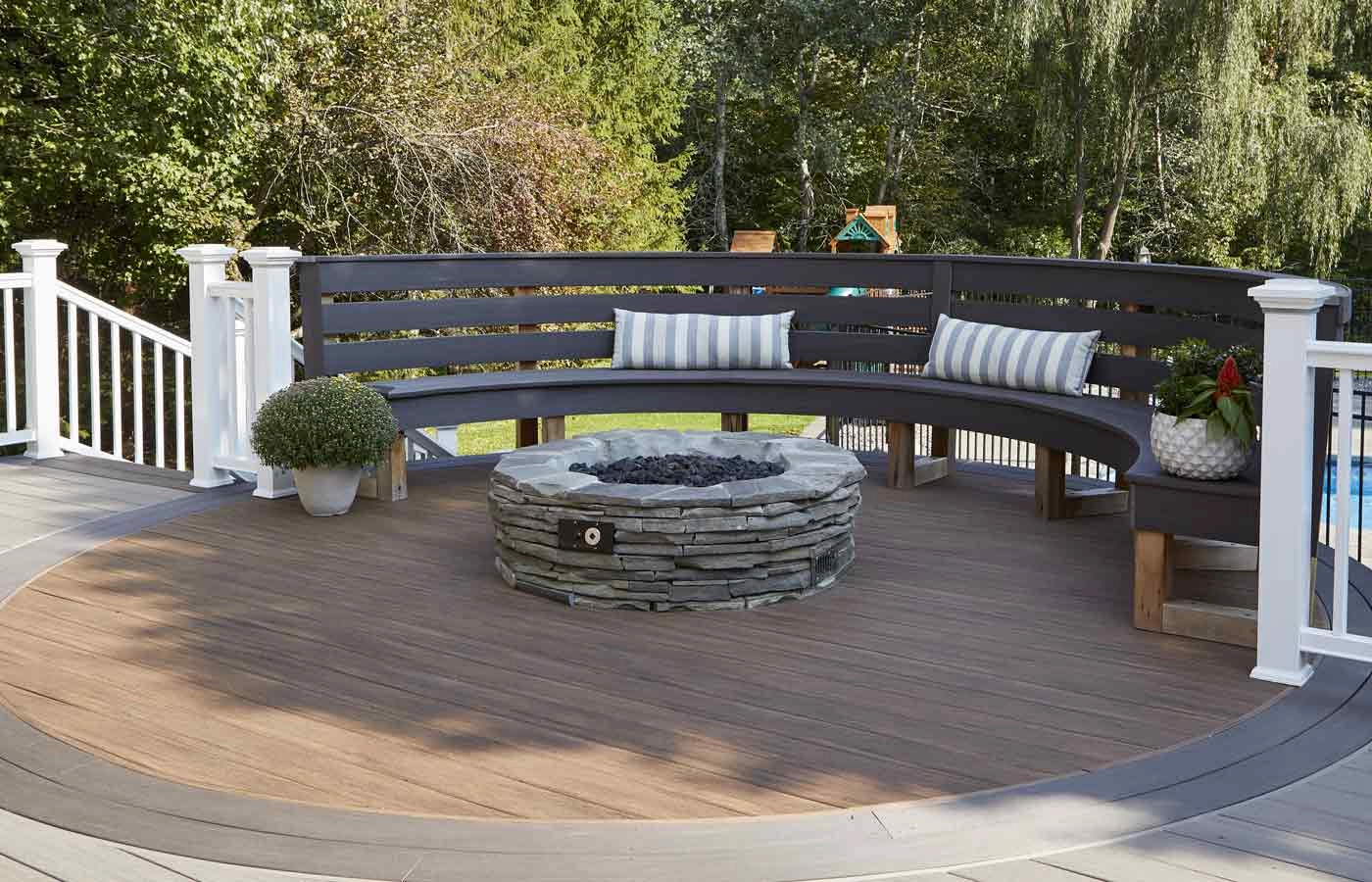 coastline-mahogany-dark-vintage-decking-with-outdoor-firepit