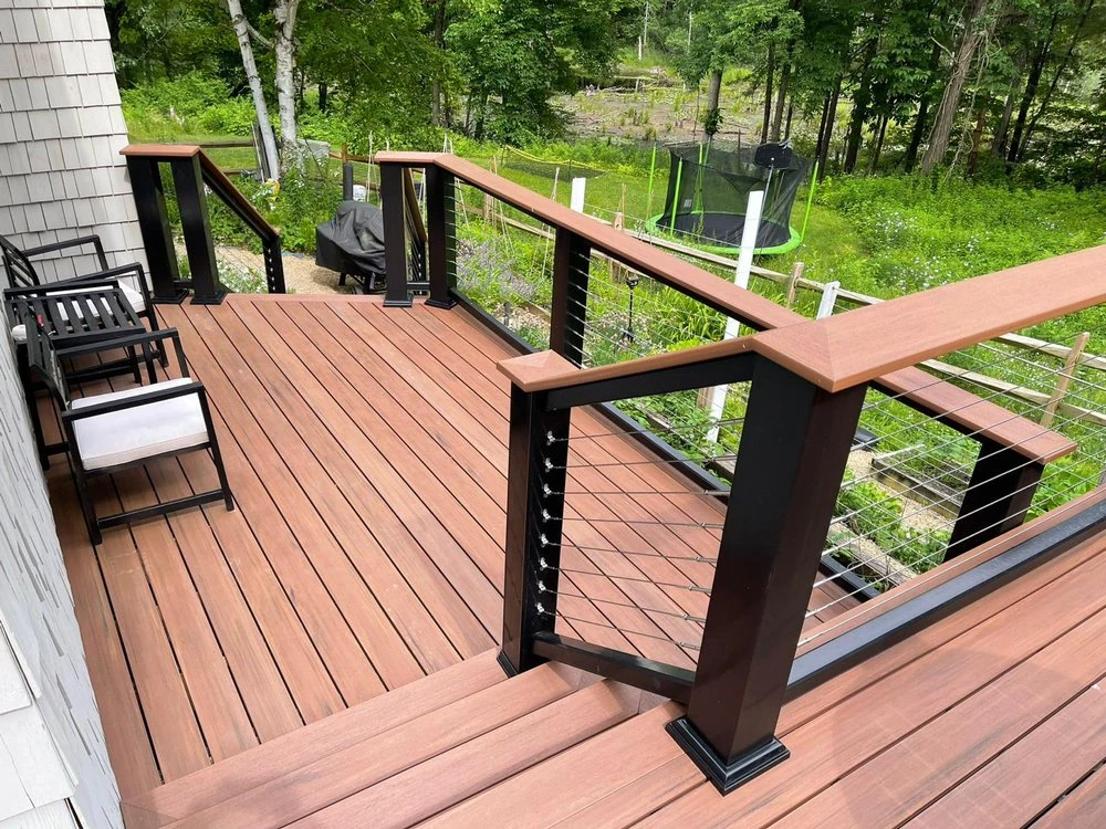 hard-wood-deck-and-aluminum-railing