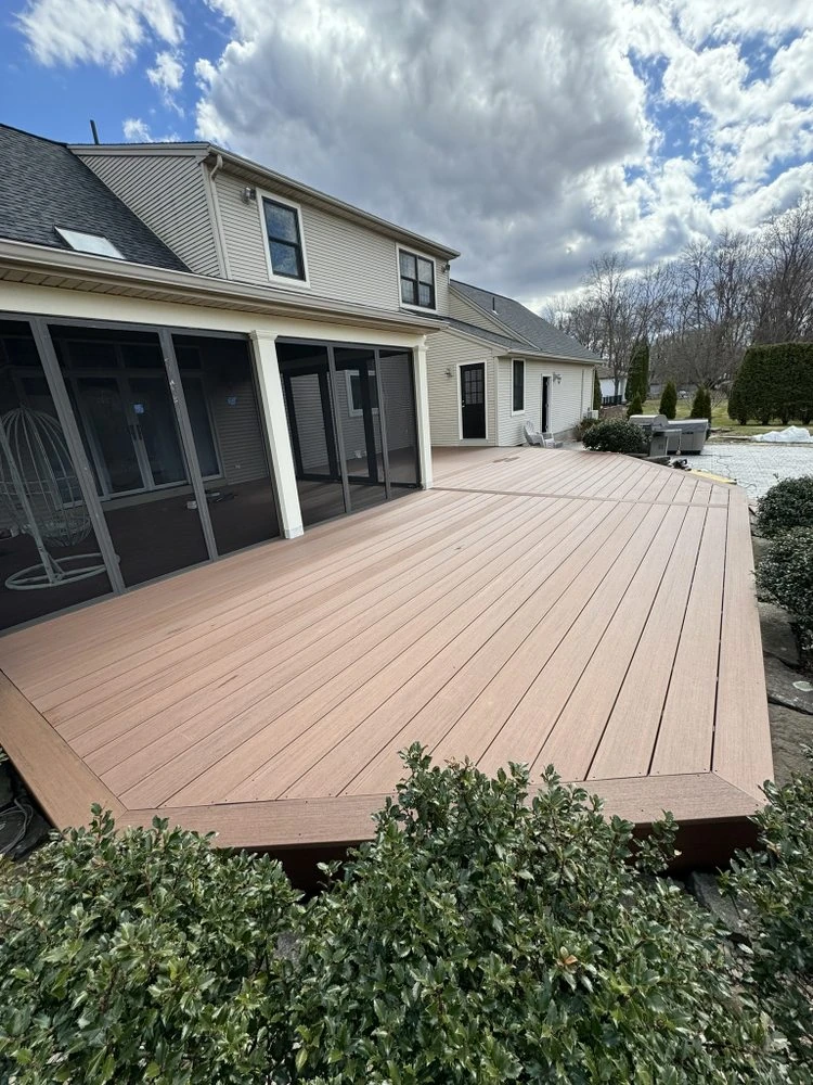 long-residential-deck-with-privacy-screen-on-porch